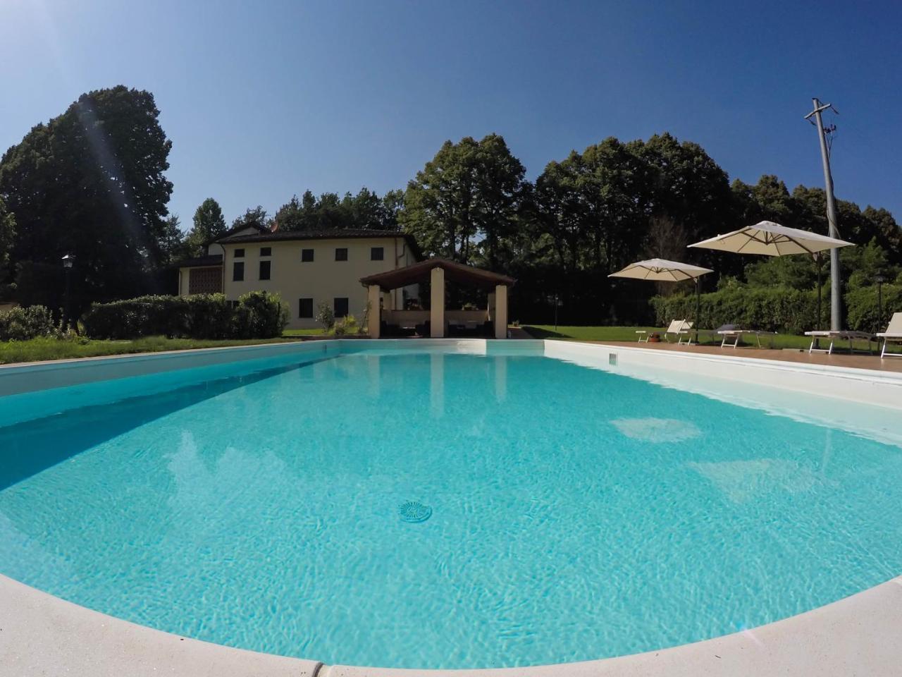 Casale La Fata -Tipico Toscano Immerso Nelle Colline Tra Lucca E Versilia, 6 Appartamenti Indipendenti Camaiore Εξωτερικό φωτογραφία