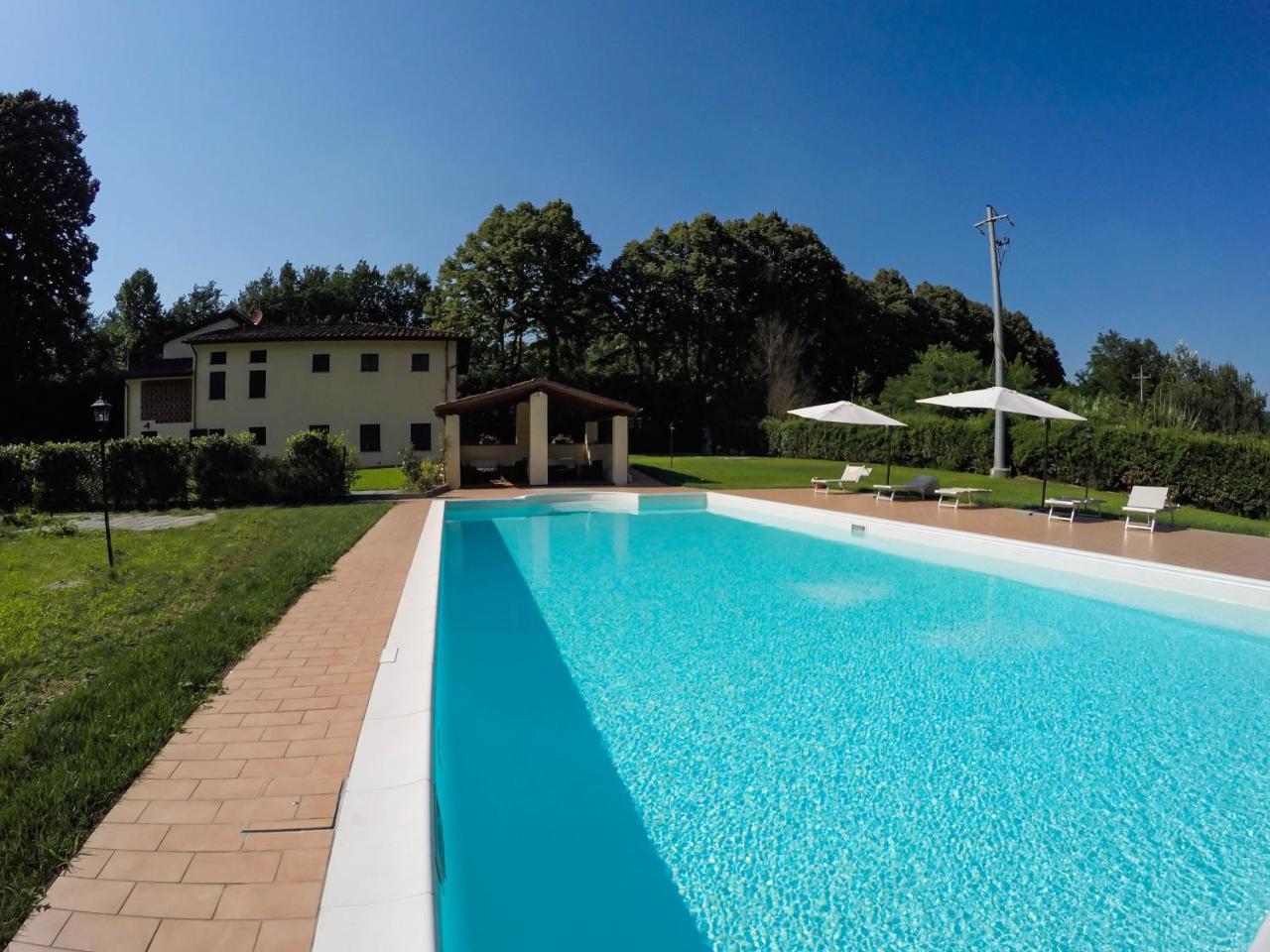 Casale La Fata -Tipico Toscano Immerso Nelle Colline Tra Lucca E Versilia, 6 Appartamenti Indipendenti Camaiore Εξωτερικό φωτογραφία