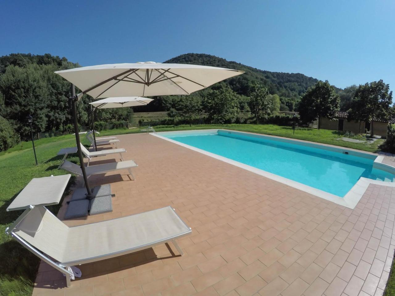 Casale La Fata -Tipico Toscano Immerso Nelle Colline Tra Lucca E Versilia, 6 Appartamenti Indipendenti Camaiore Εξωτερικό φωτογραφία