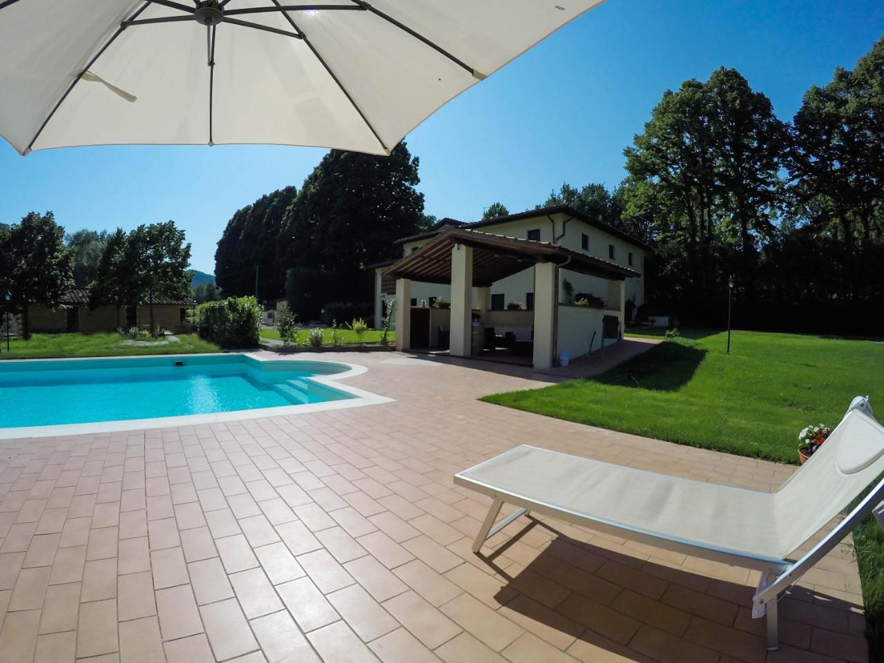 Casale La Fata -Tipico Toscano Immerso Nelle Colline Tra Lucca E Versilia, 6 Appartamenti Indipendenti Camaiore Εξωτερικό φωτογραφία